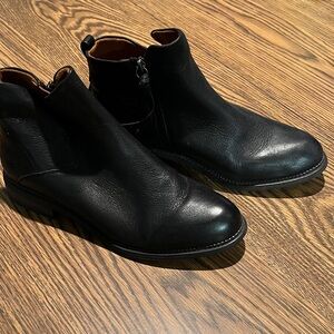 Black Leather Women’s Ankle Boots